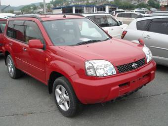 2003 Nissan X-Trail Images