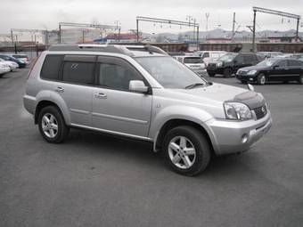 2003 Nissan X-Trail Pics