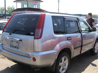 2003 Nissan X-Trail Pictures