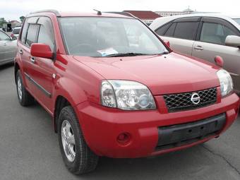 2003 Nissan X-Trail Photos