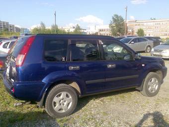 2003 Nissan X-Trail Photos