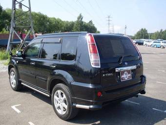 2003 Nissan X-Trail Photos