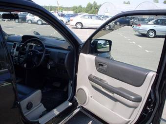2003 Nissan X-Trail Pictures