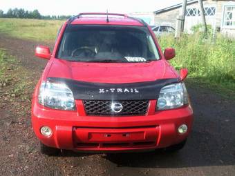 2003 Nissan X-Trail Photos