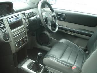 2003 Nissan X-Trail Pictures