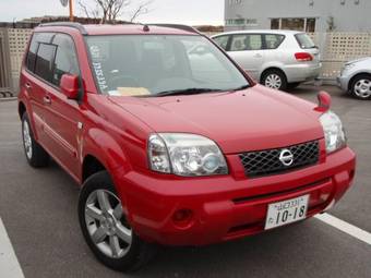 2003 Nissan X-Trail Photos