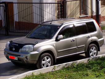 2003 Nissan X-Trail Photos