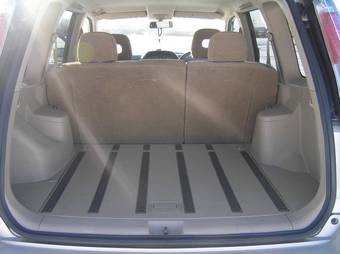 2003 Nissan X-Trail Pics