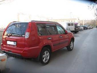 2003 Nissan X-Trail Images