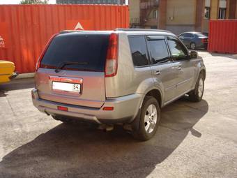 2003 Nissan X-Trail Pictures