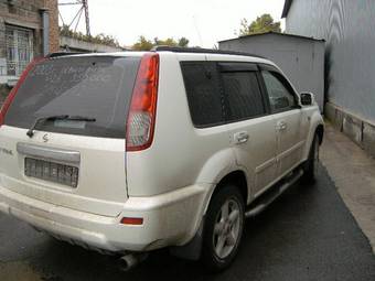 2003 Nissan X-Trail Photos