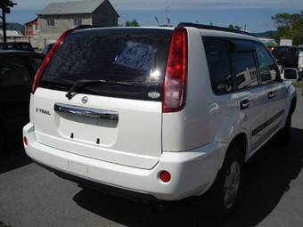 2003 Nissan X-Trail Photos