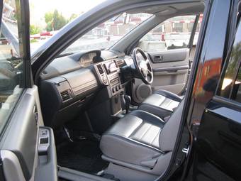 2003 Nissan X-Trail Pictures