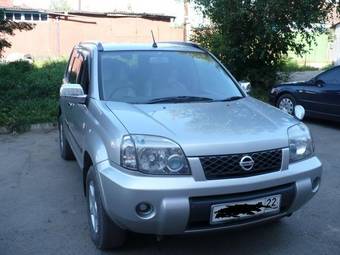 2003 Nissan X-Trail Images