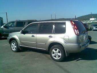 2003 Nissan X-Trail Photos