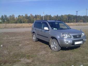 2003 Nissan X-Trail Photos