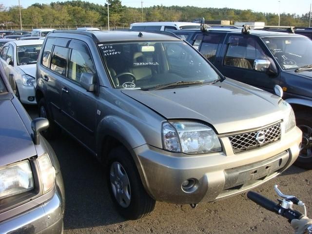 2004 Nissan X-Trail