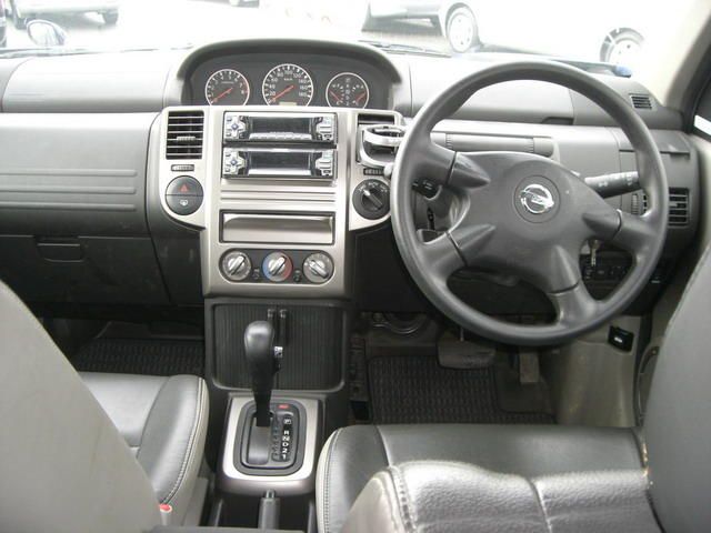 2004 Nissan X-Trail
