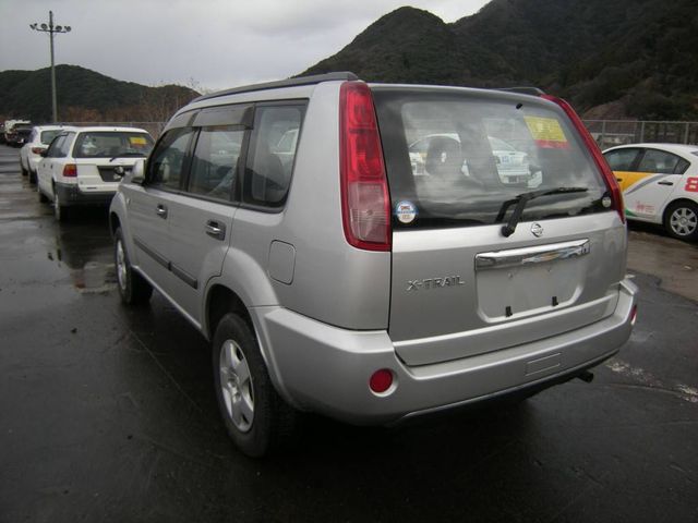 2004 Nissan X-Trail