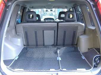 2004 Nissan X-Trail Photos