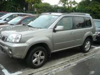 2004 Nissan X-Trail Photos