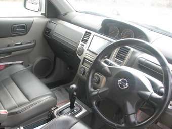 2004 Nissan X-Trail Photos