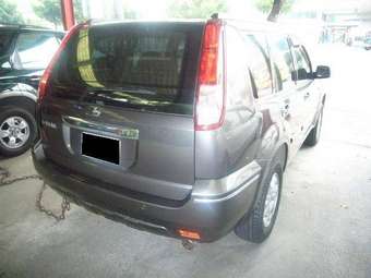 2004 Nissan X-Trail Photos