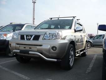 2004 Nissan X-Trail Pictures