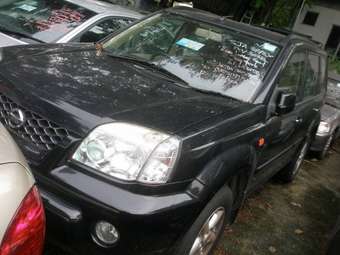 2004 Nissan X-Trail Photos