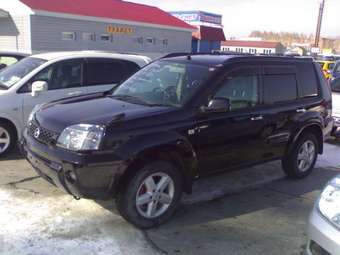 2004 Nissan X-Trail Photos