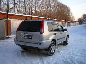 2004 Nissan X-Trail Photos