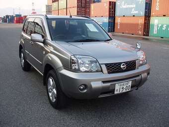 2004 Nissan X-Trail Wallpapers