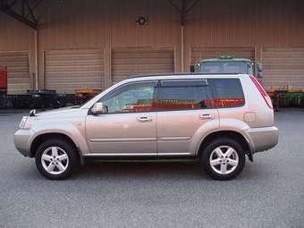 2004 Nissan X-Trail Pictures