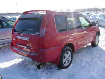 2004 Nissan X-Trail Photos