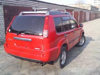 2004 Nissan X-Trail Photos