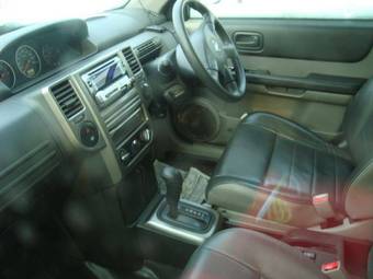 2004 Nissan X-Trail Pictures