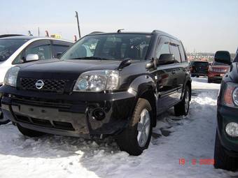 2004 Nissan X-Trail Images