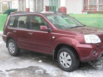 2004 Nissan X-Trail Pics