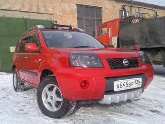 2004 Nissan X-Trail Images