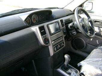 2004 Nissan X-Trail Pics