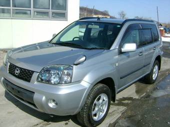 2004 Nissan X-Trail Photos