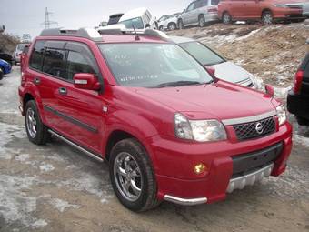 2004 Nissan X-Trail Photos