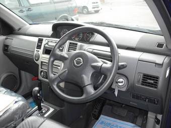 2004 Nissan X-Trail Pictures