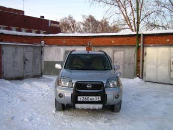 2004 Nissan X-Trail Pictures