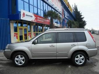 2004 Nissan X-Trail Pictures