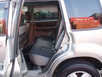 2004 Nissan X-Trail Pictures