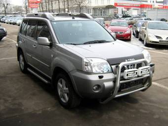 2004 Nissan X-Trail Photos