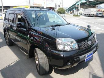 2004 Nissan X-Trail Photos