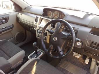 2004 Nissan X-Trail Photos