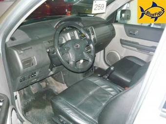 2004 Nissan X-Trail Pictures